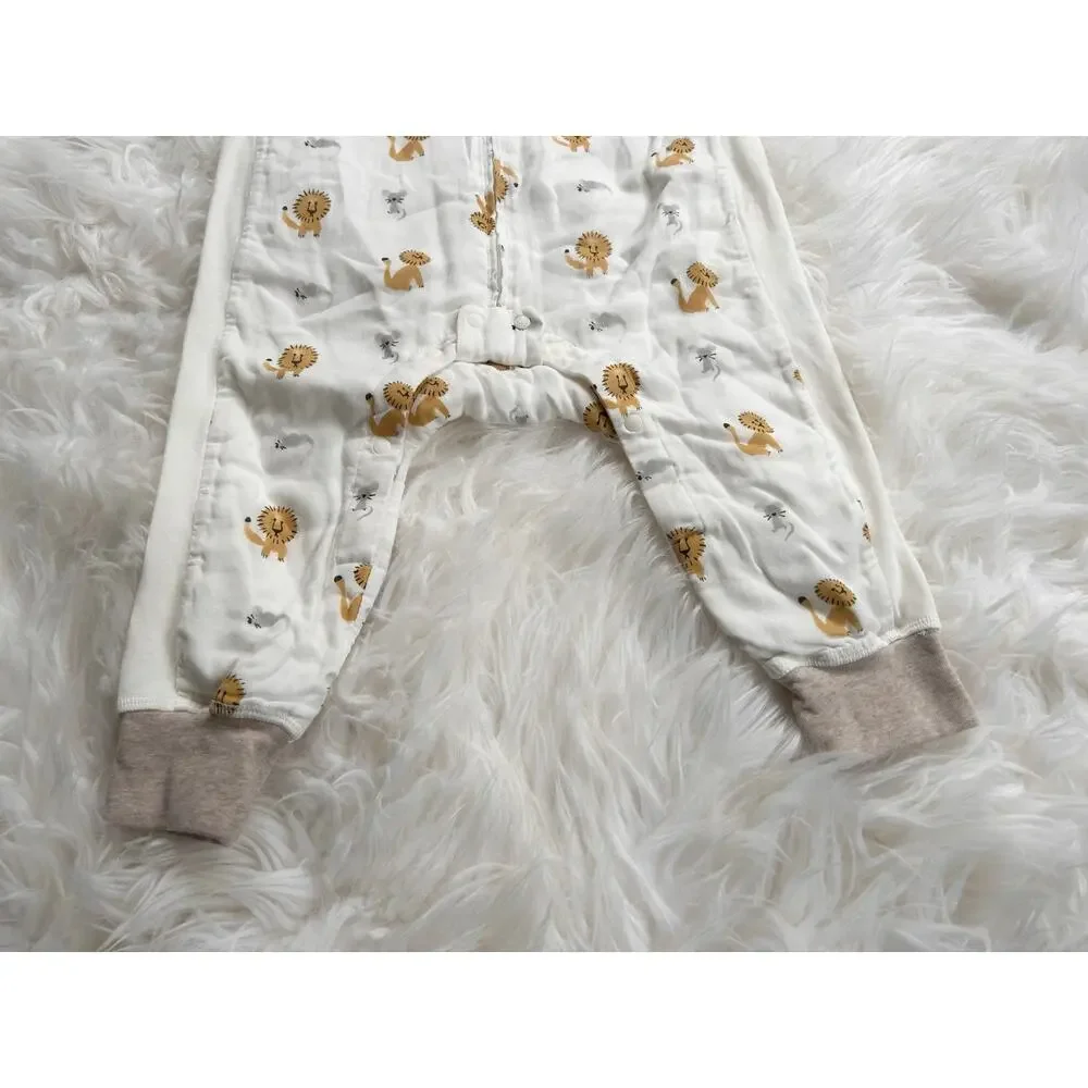 Nest Design Footed Sleep Sack Yellow and White